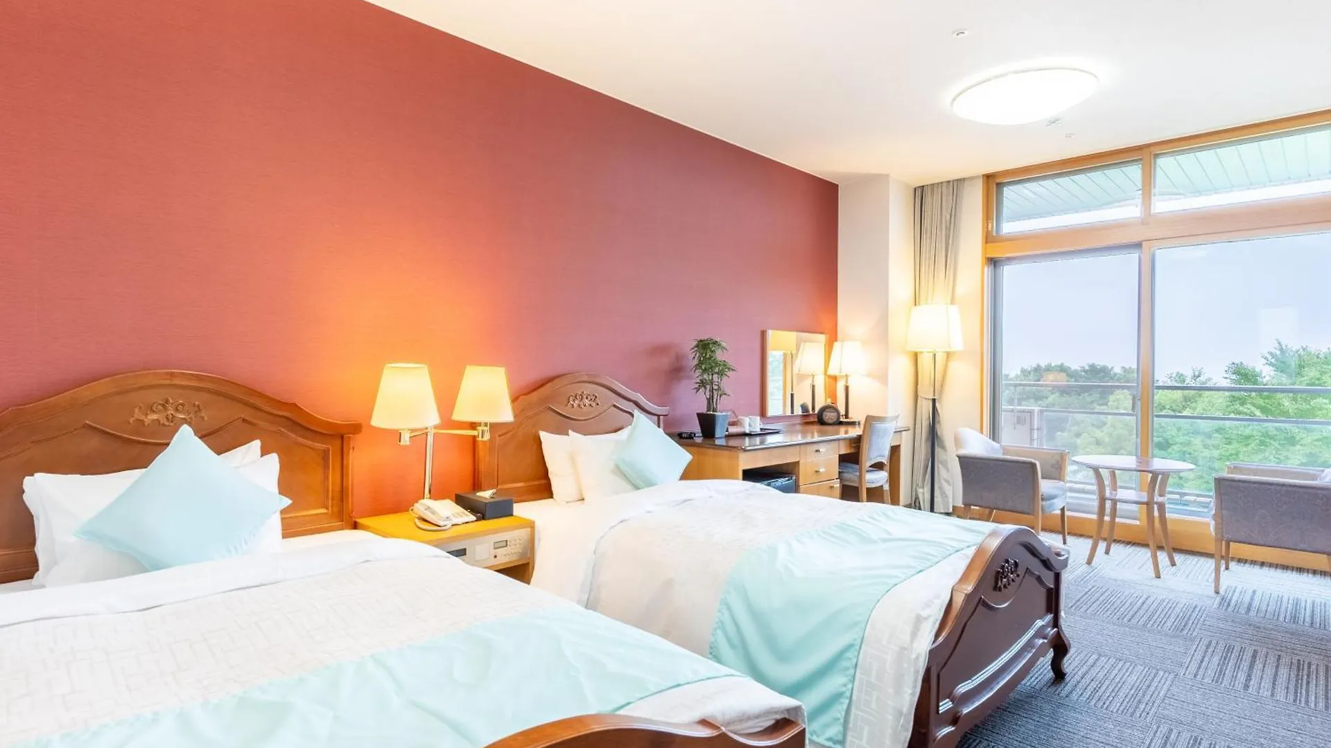 Livemax Resort Upopoi Shiraoi Onsen מלון